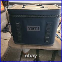 Yeti Hopper Flip 12 Soft Cooler Navy