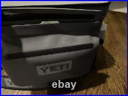 Yeti Hopper Flip 18 Soft Cooler Charcoal Gray with Yeti Sidekick Dry