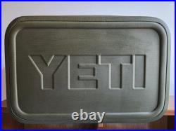 Yeti Hopper Flip 18, Soft Cooler, Field Tan/Blaze Orange Discontinued Color