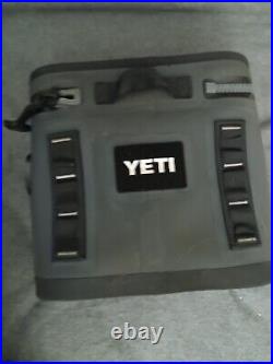 Yeti Hopper Flip 8 Soft Cooler Charcoal (18010130001) Used, GREAT condition