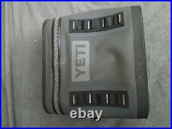 Yeti Hopper Flip 8 Soft Cooler Charcoal (18010130001) Used, GREAT condition