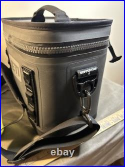 Yeti Hopper Flip 8 Soft Cooler Charcoal GUC (18010130001)