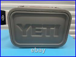 Yeti Hopper Flip 8 Soft Cooler Harvest Red NEW Limited Edition Rare