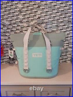 Yeti Hopper M30 RARE Soft Cooler Aquifer Blue Teal Seafoam Magnetic Opener