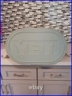 Yeti Hopper M30 RARE Soft Cooler Aquifer Blue Teal Seafoam Magnetic Opener