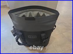 Yeti Hopper M30 Soft Cooler- Black New With Tags