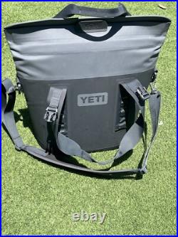 Yeti Hopper M30 Tote Bag Charcoal Soft Shell Used