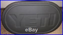 Yeti Hopper Two 40 (Gray) Cooler Bag Soft Hydrolok Zipper Used Twice