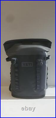 Yeti M20 backpack cooler (P19011208)
