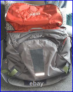 Yeti/Osprey Messenger Style Soft Cooler Bag 18 By 15