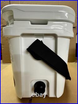 Yeti Roadie 15 Hard Ice Camping Cooler With Double Duty Black Strap White Color