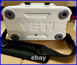 Yeti Roadie 15 Hard Ice Camping Cooler With Double Duty Black Strap White Color