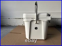 Yeti Roadie 20, Bright White, Very Clean And Lightly Used