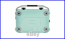 Yeti Roadie 20 Cooler Seafoam