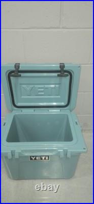 Yeti Roadie 20 Hard Cooler River Green