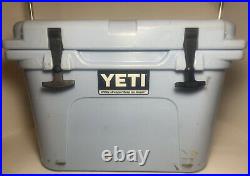 Yeti Roadie 20 Ice Blue Hard Cooler