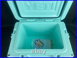 Yeti Roadie 20 Seafoam Cooler New and Unregistered. Discontinued Color
