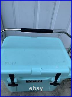 Yeti Roadie 20 Seafoam Cooler Rare Discontinued Size And Color