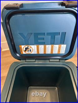 Yeti Roadie 24 Agave Teal Hard Cooler! Retired Color! Used Twice