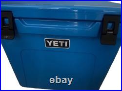 Yeti Roadie 60 Wheeled Cooler with Cooler Basket and Divider/Wave Blue (color)