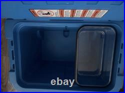 Yeti Roadie 60 Wheeled Cooler with Cooler Basket and Divider/Wave Blue (color)