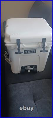 Yeti Silo 6 Gallon Water Cooler White