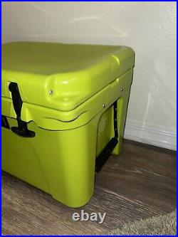 Yeti Tundra 35 Chartreuse Cooler Very Rare Limited Edition