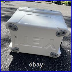 Yeti Tundra 35 Cooler Box White BRAND NEW IN BOX Local Pick Up Only