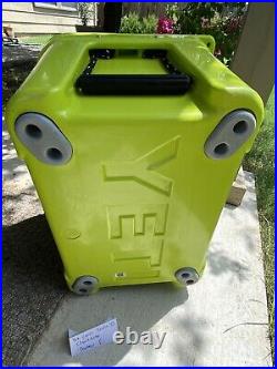 Yeti Tundra 35 Cooler Chartreuse Rare Limited Color