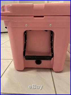 Yeti Tundra 35 Cooler Pink Limited Edition Rare Hard To Find Sold Out