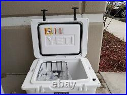 Yeti Tundra 35 Cooler White