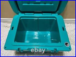 Yeti Tundra 35 Hard Cooler Custom-aquifer Blue +dry Goods Basket &pink Latch Kit