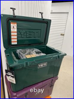 Yeti Tundra 45 Black Forest Green Cooler Awesome New With Tag