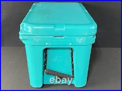 Yeti Tundra 45 Cooler 8.7 Gal 28 Can Capacity Limited Aquifer Blue New Read