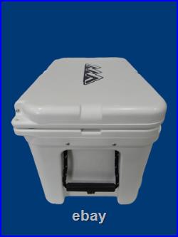 Yeti Tundra 45 Hard Cooler Desert Mountain Logo