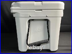 Yeti Tundra 45 Hard Cooler White GS3116-1 New Please Read