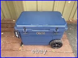 Yeti Tundra Haul Cooler With Wheels and Pull Handle Navy