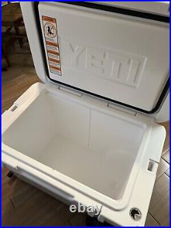 Yeti Tundra Haul Wheeled Hard Cooler / Ice Chest White