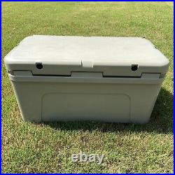 Yeti Tundra YT65W 65-Quart Cooler Box DESERT TAN