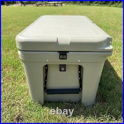 Yeti Tundra YT65W 65-Quart Cooler Box DESERT TAN