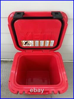 Yeti roadie 24 cooler Limited Edition Red
