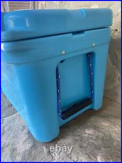 Yeti tundra 45 reef blue RARE