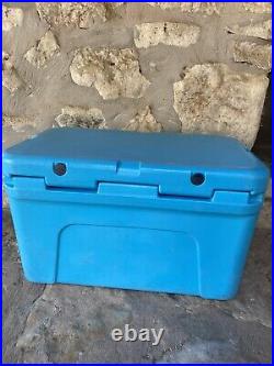 Yeti tundra 45 reef blue RARE